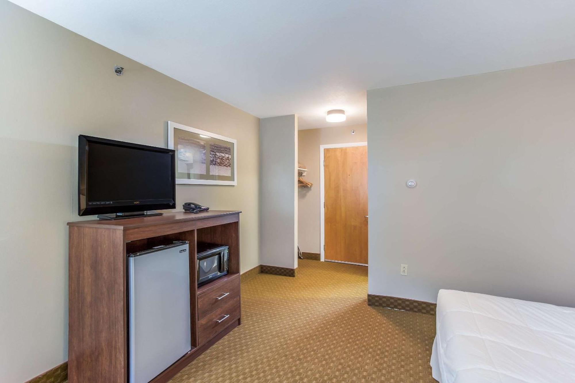 Quality Inn & Suites Gorham Extérieur photo
