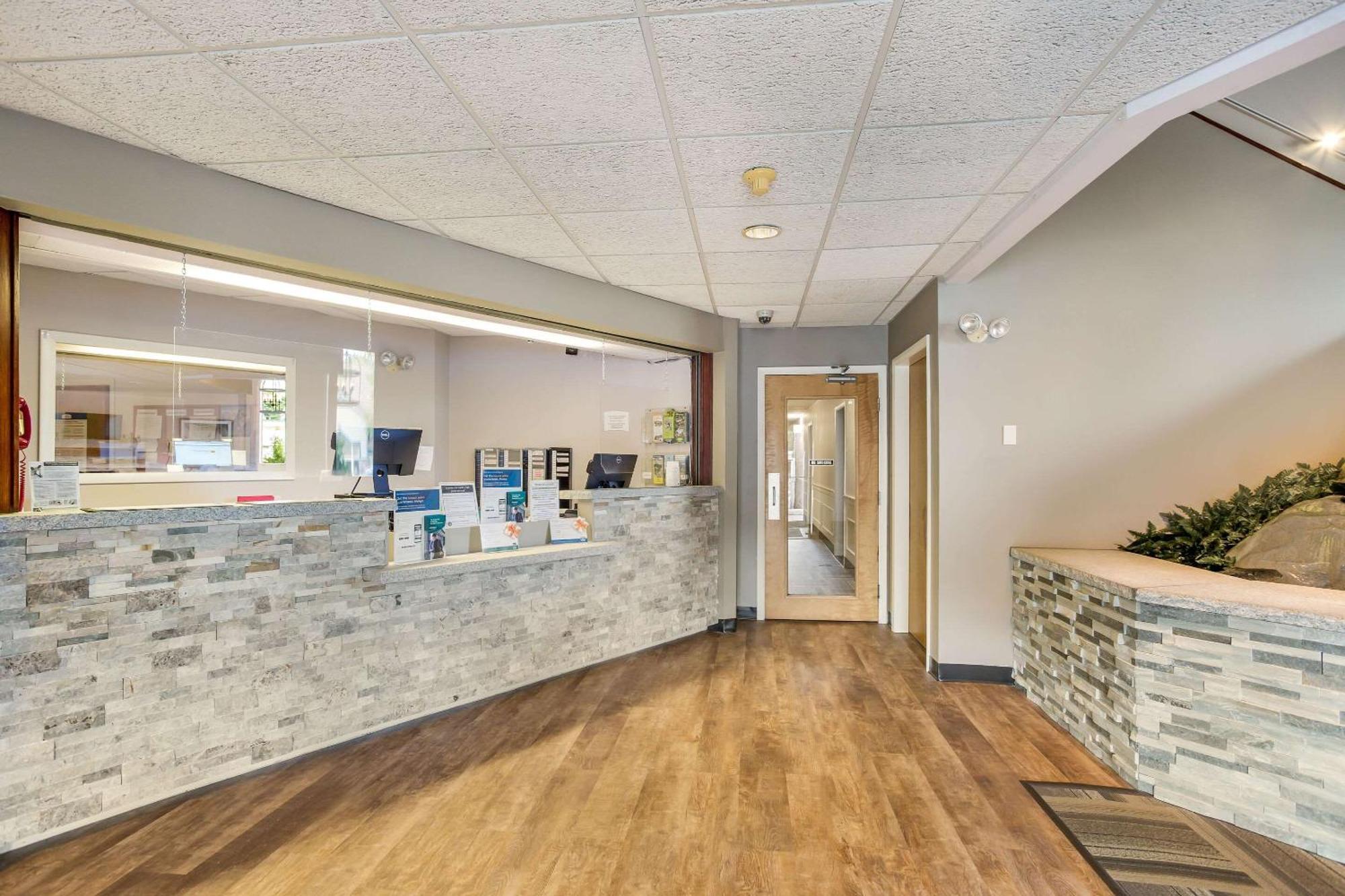 Quality Inn & Suites Gorham Extérieur photo